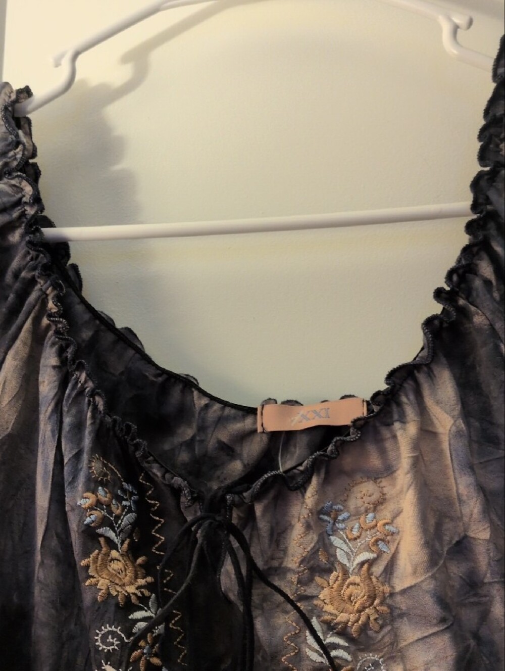 XXI Black & Cream Embroidered Peasant Tunic - Picture 6 of 13